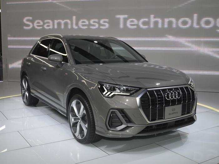 Aud showed off its second-generation Q3 compact crossover along with the ...