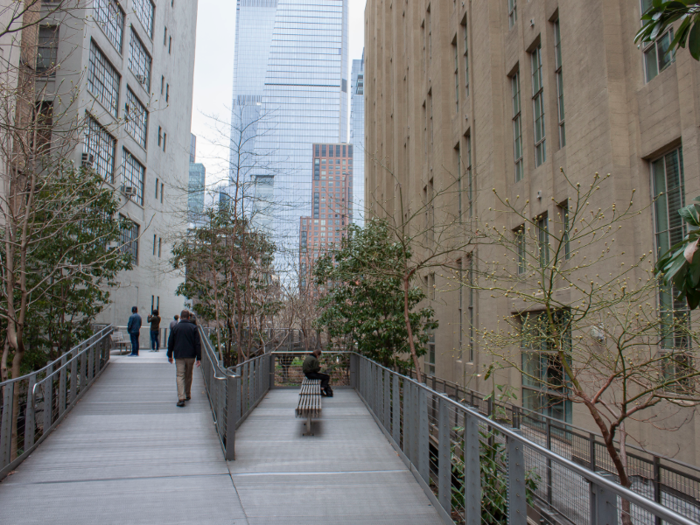 To round out my tour, I went up to the High Line to get an alternate view of Avenues. Walking past, I could peek into the cafeteria where I