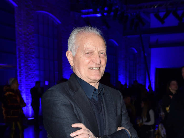 Their brother, Santo Versace, who was already serving as president of the company and later became chairman, received a 30% stake in the company.