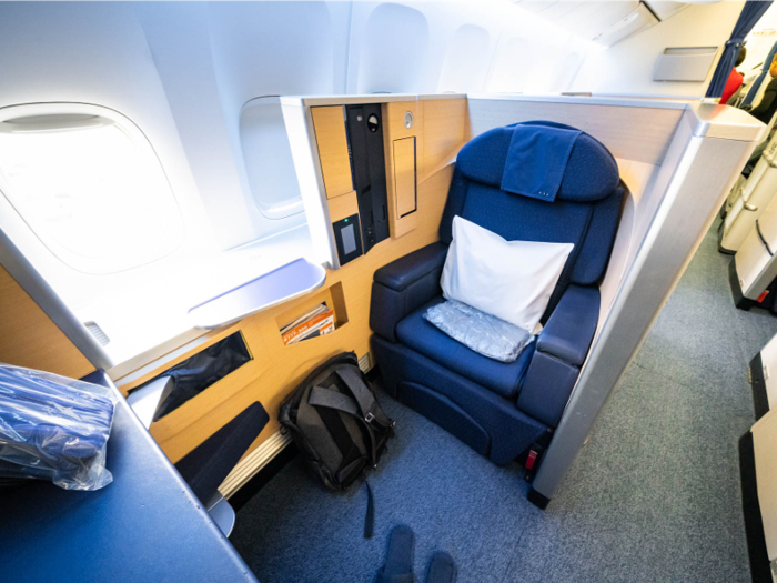 The window seats also benefit from a bit more storage area — the "shelf" between the open suite wall and the window.