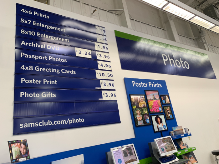 … a self-service photo station allowing you to make prints, enlargements, passport photos, custom greeting cards, and other photo gifts …