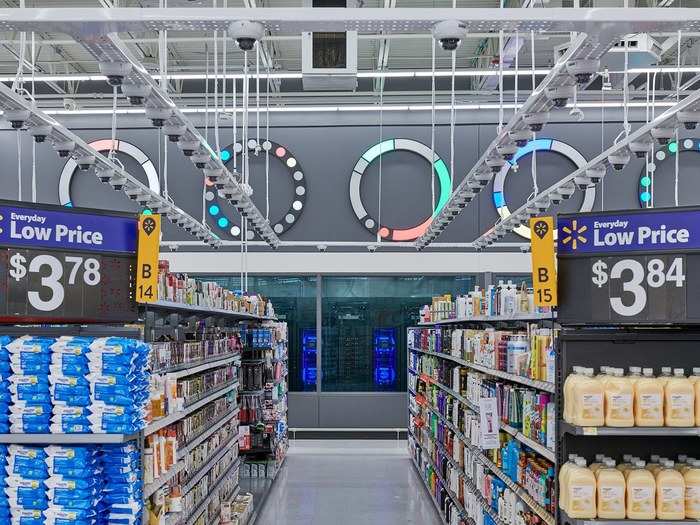 Walmart transitioned a 50,000 square foot Neighborhood Market in Levittown, New York for the project.