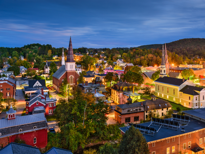 13. Vermont: 48.1% of households are middle income