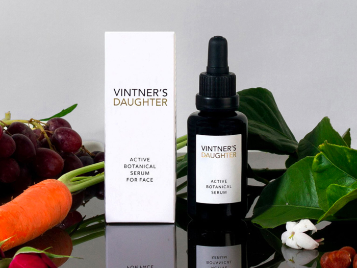 A serum packed with 22 nutrient-rich botanicals and essential oils