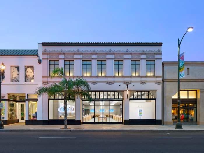 27. Apple Pasadena