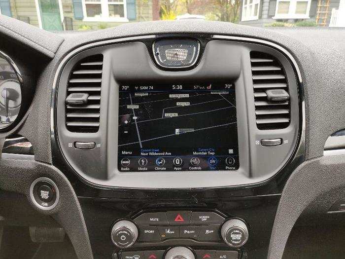 Our 300S also came with a navigation system ...