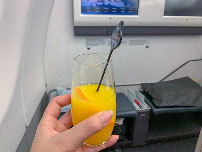 I got a freshly squeezed orange juice for my pre-flight beverage. It wasn