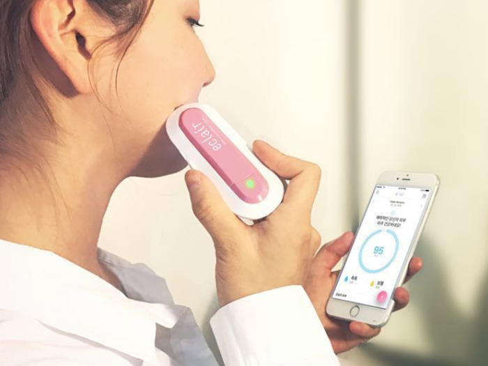 A high-tech skin-care gadget even she can use