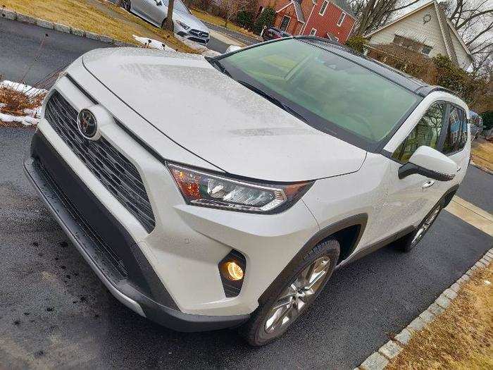 For 2019, Toyota is back with an all-new, fifth-generation RAV4.