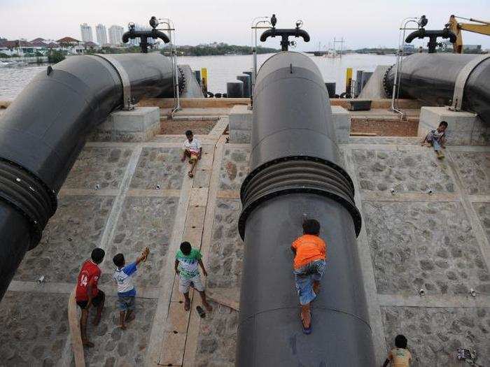 A year later, Jakarta decided to build a giant, 15-mile sea wall to protect the city from flooding.