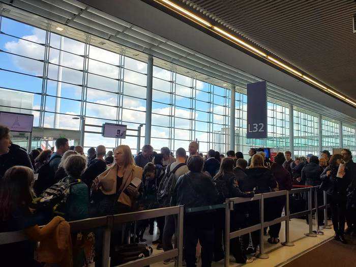 Once I got to the boarding area, I could not have been happier to be in business class, which meant I was boarding first in Zone 1. The line was a nightmare.