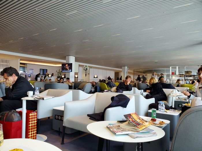 On the flight home, I got to check out the massive Air France lounge at its home terminal at Charles de Gaulle. It was one of the biggest I