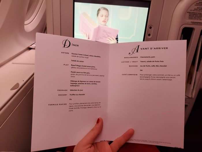 The dinner selection onboard was slightly different from the options in the lounge — Wagyu beef, chicken, and an altered vegetarian option.