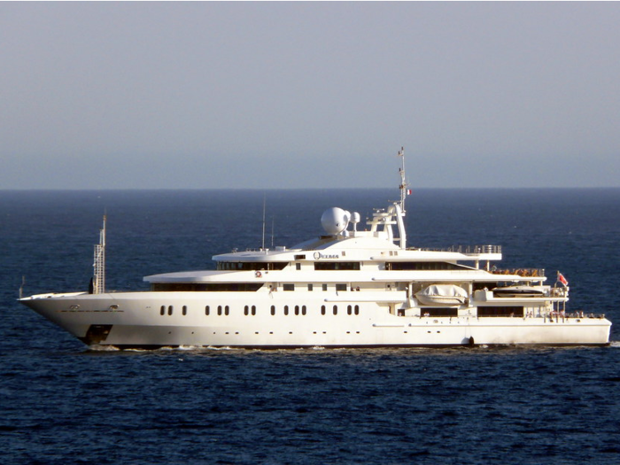 Adelson also owns a 300-foot superyacht that he named "Queen Miri" after his wife, Miriam.