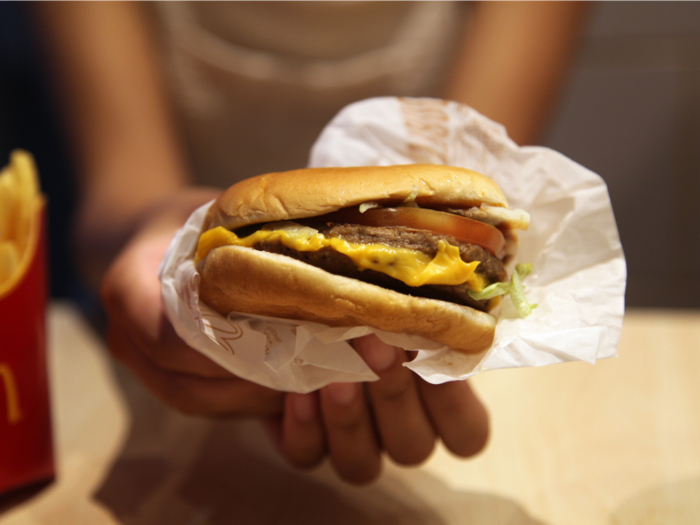 With two beef patties, a slice of cheese, lettuce, tomato, and onion, this sounded like a pretty standard double burger from McDonald