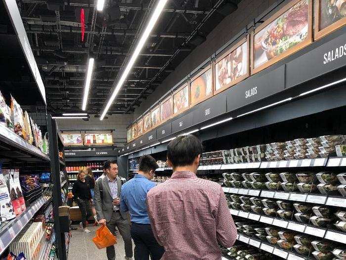 The aisles are narrow, but people are constantly moving up and down them trying to get in and out of the store quickly, so even on its first day of operation, the size was not a big deal.