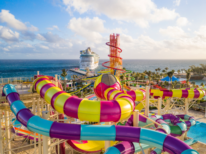 The island also has a 1,600-foot-long zipline course, a wave pool, and a helium balloon that gives visitors a few of the island from a height of 450 feet.