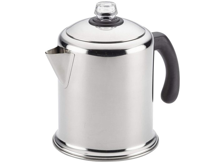 A kettle to brew coffee or hot water