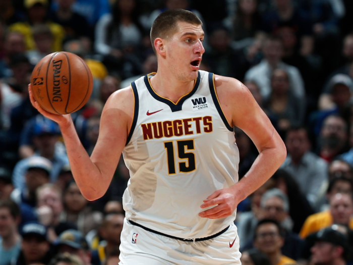 Nuggets GM Arturas Karnisovas compared Jokic to a brilliant painter: "He