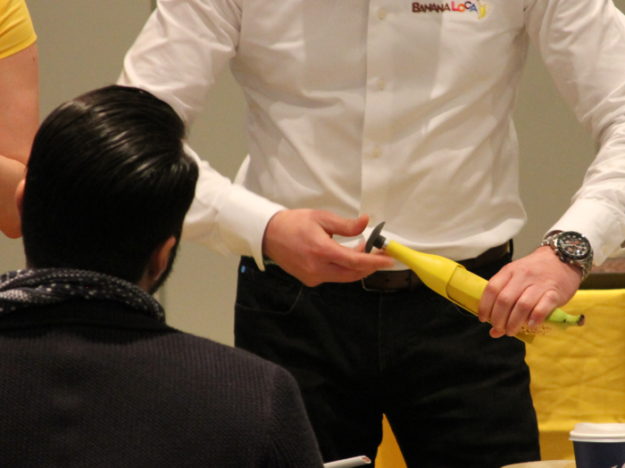 Jaoudeh demonstrated how to straighten and core a banana using the Banana Loca gadget.