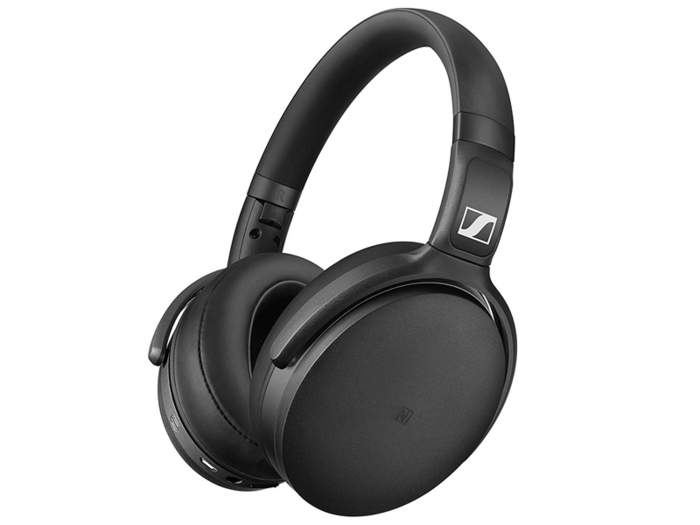 17. Sennheiser HD 4.50 SE wireless noise-cancelling headphones