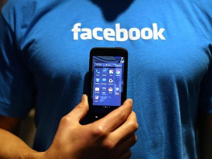 1. Facebook: The social media company pays interns a median monthly rate of $8,000.