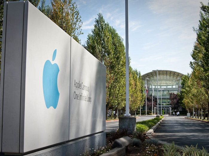 9. Apple: The iPhone producer pays interns a median monthly rate of $6,667.