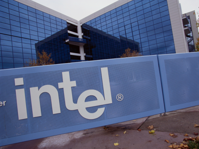 15. Intel Corporation: The Silicon Valley tech company pays interns a median monthly rate of $5,000.