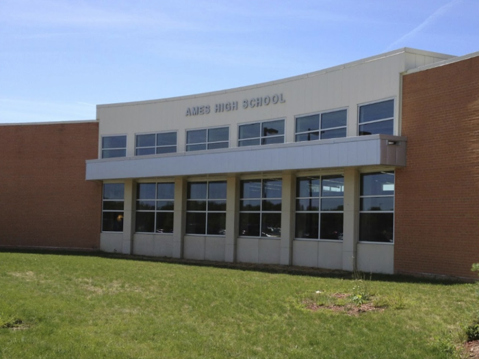 Iowa: Ames Community School District