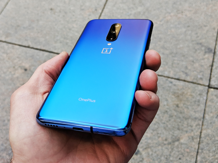 The OnePlus 6T runs on 2018 specs, while the OnePlus 7 Pro runs on 2019 specs, but that