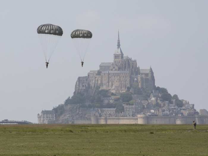 The jump celebrated the 75th anniversary of jumps by three-man "Jedburgh" teams ahead of the Allied invasion of Normandy during WWII. Around 300 Allied troops dropped behind enemy lines to train and equip local resistance fighters.