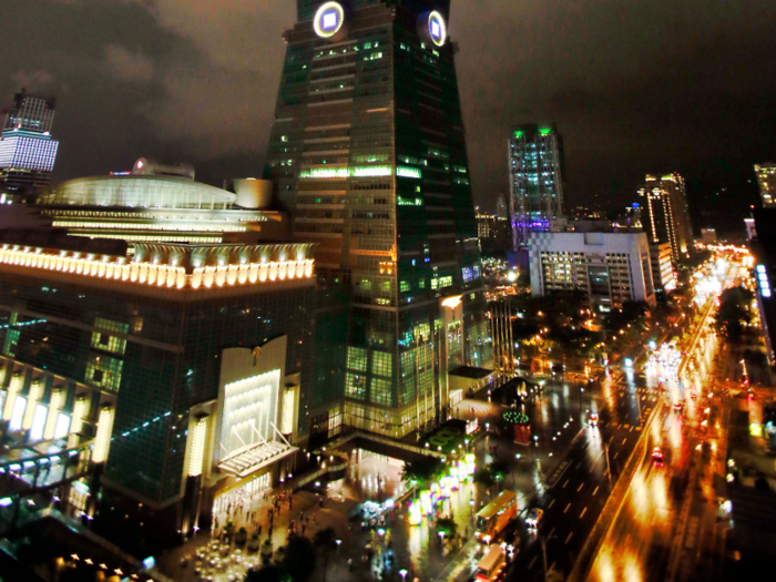 The Xinyi district is one of the top neighborhoods in Taipei. Millionaires are buying up luxury properties there.