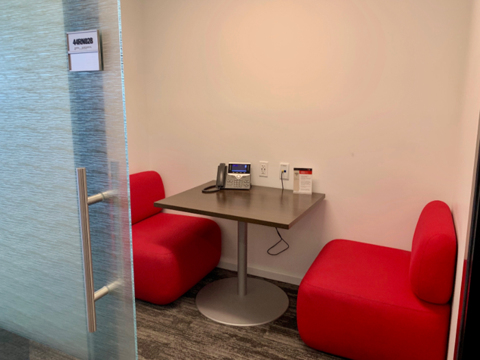 JLL prioritized smaller individual and group meeting rooms over large conference rooms, finding the latter were under-utilized.