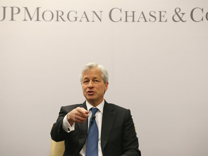 New York: JPMorgan Chase is headquartered in New York City. The bank had revenues of $131.4 billion and 256,105 employees.