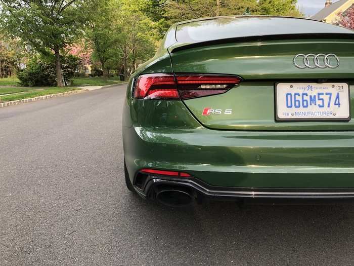 ... And a rear diffuser. Note the RS 5 badge, which ...