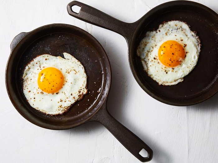 A personal egg pan