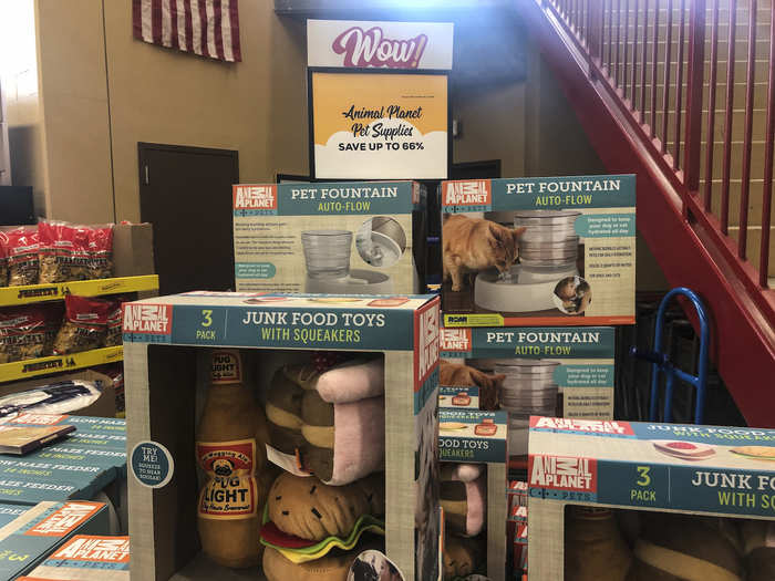 I learned that Grocery Outlet sold much more than just groceries. It straddled the line between a grocery and a general merchandise department store, dabbling in a little of everything, including pet supplies.