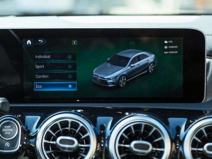 The screen also provides info on drive modes and offers numerous ways to customize interior lighting and vehicle settings. (You have 64 interior lighting options to choose from.)