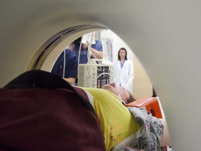 14. Nuclear medicine technologists earn a median of $78,610 a year, and there are 13,890 employed in hospitals.