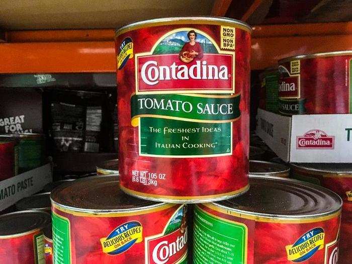 6.6-POUND CAN OF TOMATO SAUCE: You