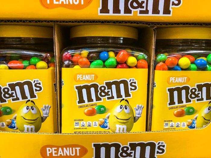 THREE-POUND JAR OF PEANUT M&M