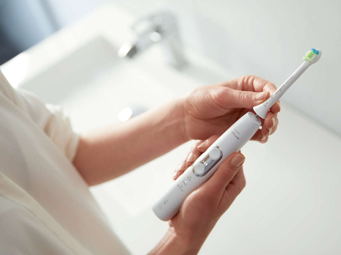 An electric toothbrush