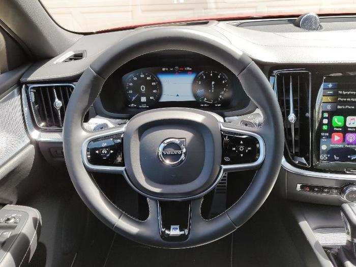 In front of the driver is a 12.3-inch digital information display. It