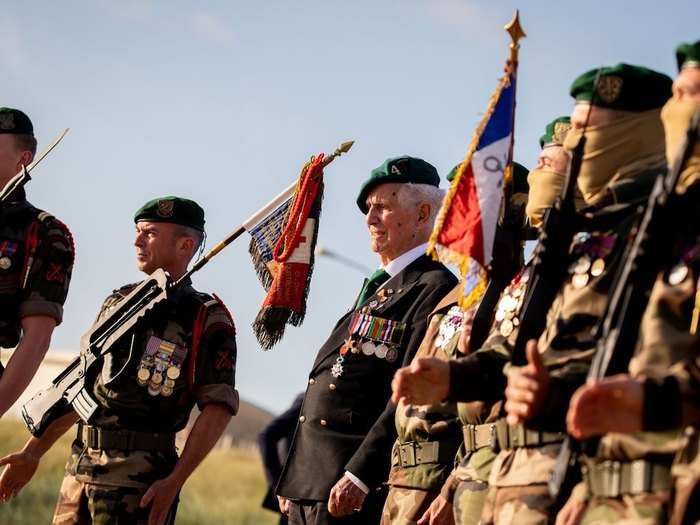 Roy Maxwell, a 97-year-old British D-Day veteran, stood alongside French soldiers at the same beach.