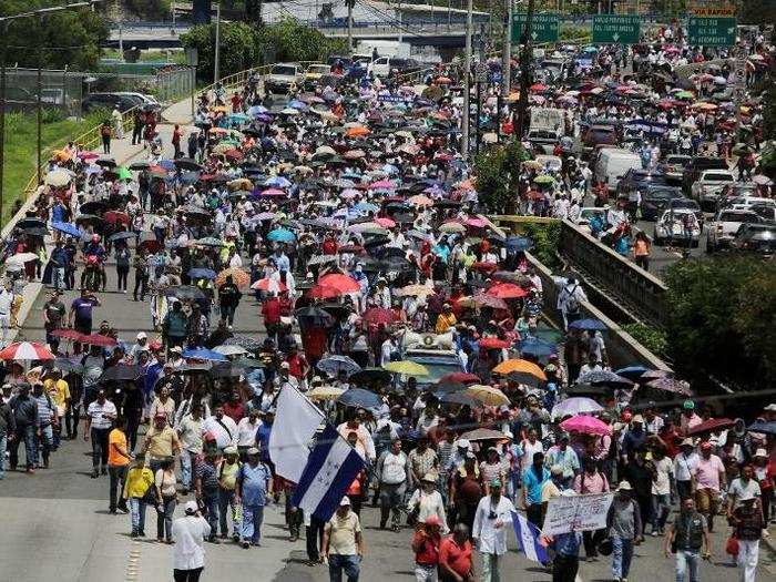 Honduras - Level 3: Reconsider Travel