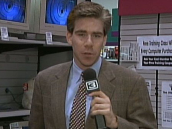 David Gregory began his journalism career at age 18 in 1988 for KGUN-TV in Tucson, Arizona before joining NBC at their West Coast affiliate KCRA-TV in Sacramento in 1995.