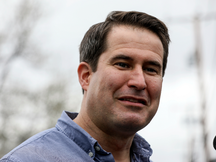 Rep. Seth Moulton: 42%
Women voters: 34%, Male voters: 48%