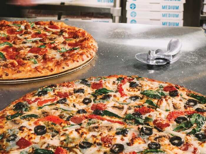 The only menu items vegetarians and vegans can actually eat at Domino's Business Insider India