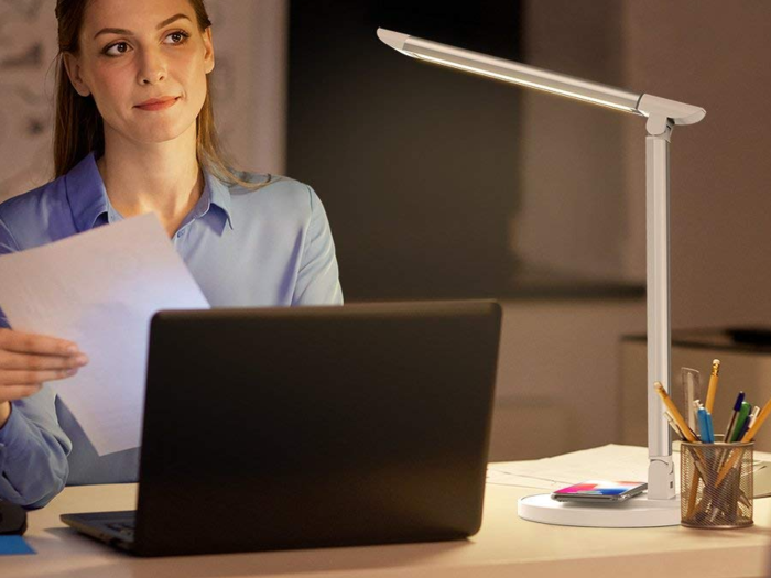 The best desk lamp for techies