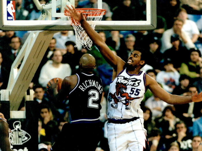 Acie Earl was traded to the Raptors before their first season and posted his best statistical year with 7.5 points per game and 3.1 rebounds.